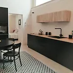 Casa Lorenzo Avola
